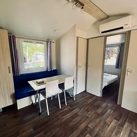Apartament Mobilhomes Skalla Cz *