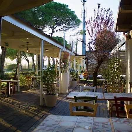 Mobilhomes Skalla Cz Чезенатико